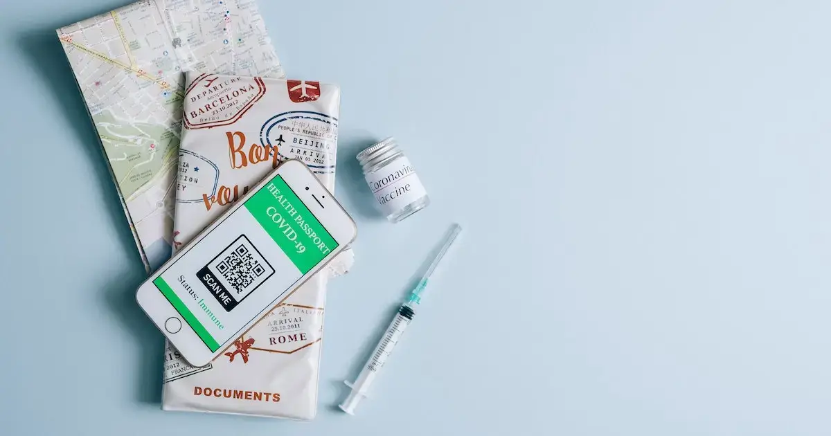 Identifying fake medicines with QR code